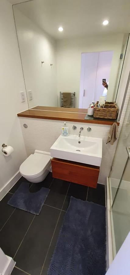 Bright & Spacious Double Bedroom With Ensuite And Concierge! Paid Parking Available London Exterior photo